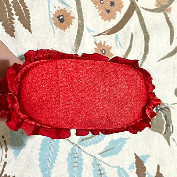 *3 for $15* Tiny Red Ruffle Purse❤️💋 - Picture 4 of 5